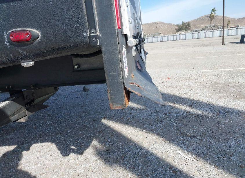 Photo 6 of 2021 Pacific Coachworks BLAZE'N 2814 (VIN 5UYJN3624MR027956)