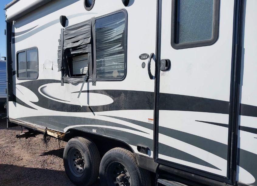 Photo 6 of 2019 Pacific Coachworks 23EX (VIN 5UYRN2921KR025913)