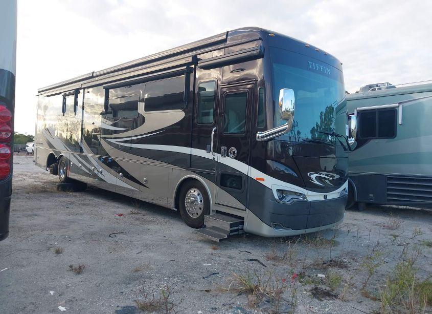 2021 Tiffin Motorhomes INC ALLEGRO BUS (VIN 5VBBAK7A5MA121534) main photo