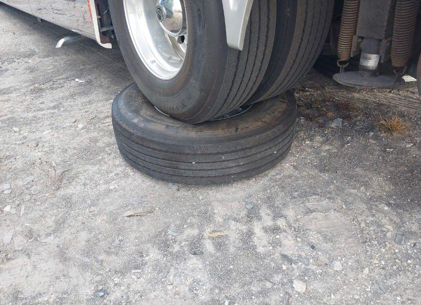 Photo 12 of 2021 Tiffin Motorhomes INC ALLEGRO BUS (VIN 5VBBAK7A5MA121534)