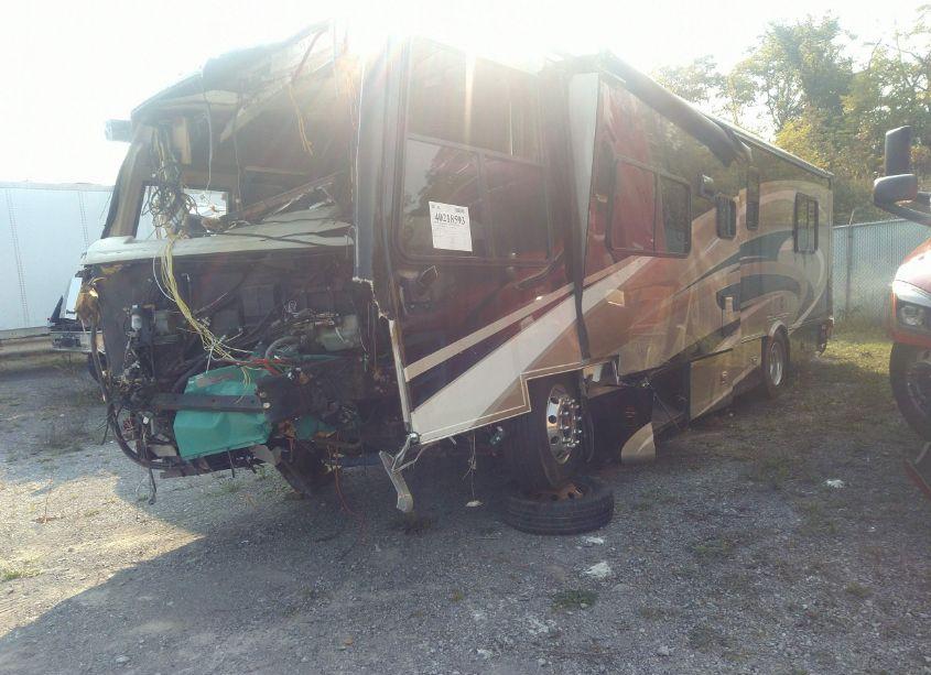 Photo 2 of 2014 Tiffin Motorhomes INC BREEZE (VIN 5VBRC93A1EA115318)