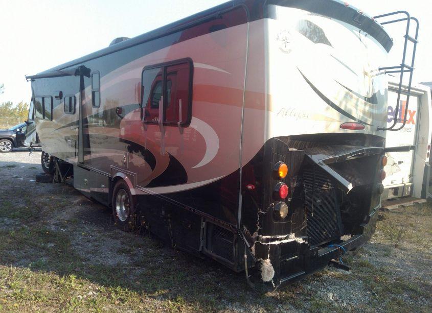 Photo 3 of 2014 Tiffin Motorhomes INC BREEZE (VIN 5VBRC93A1EA115318)