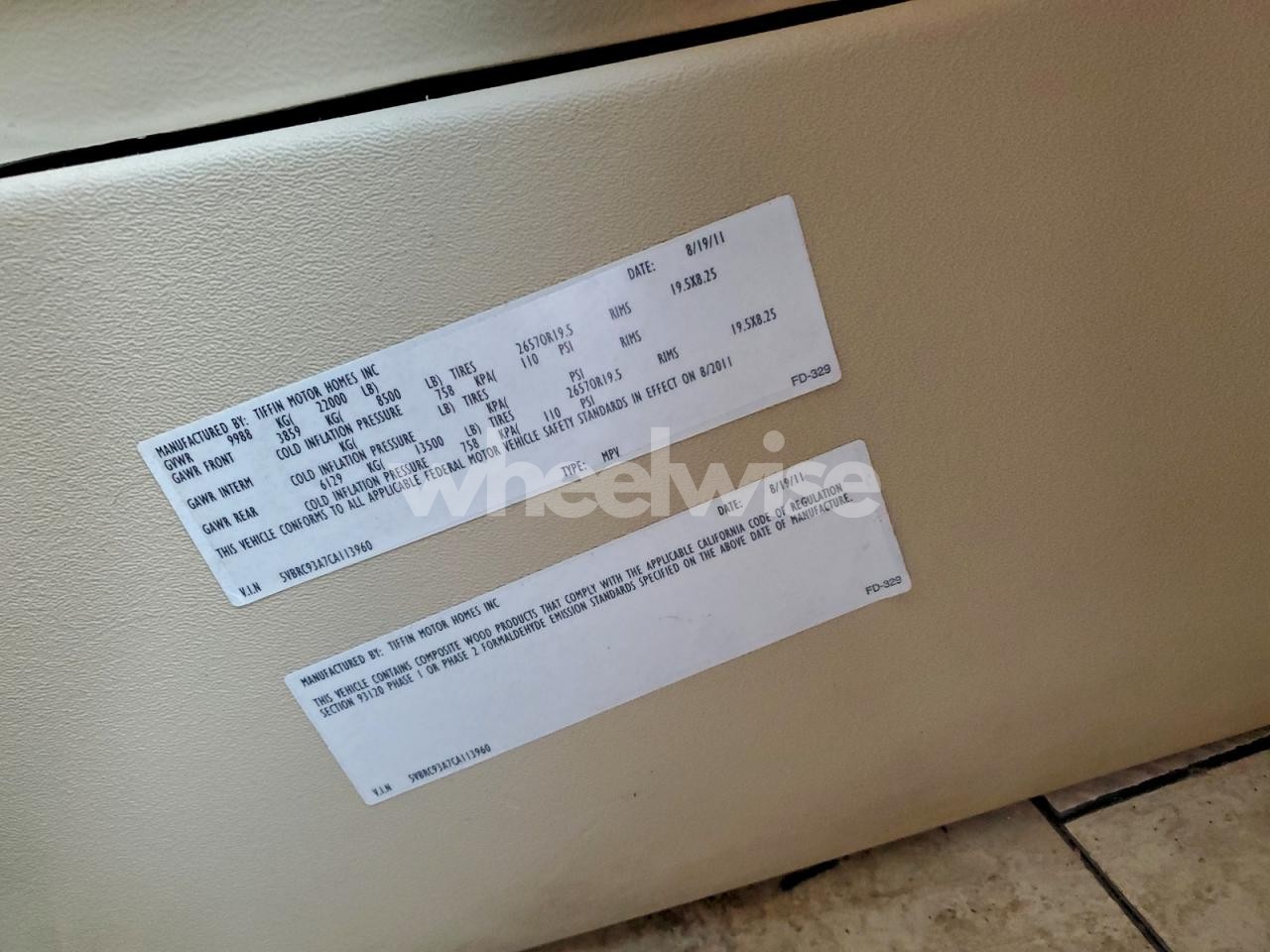 Photo 10 of 2012 TIFFIN MOTORHOMES INC BREEZE (VIN 5VBRC93A7CA113960)