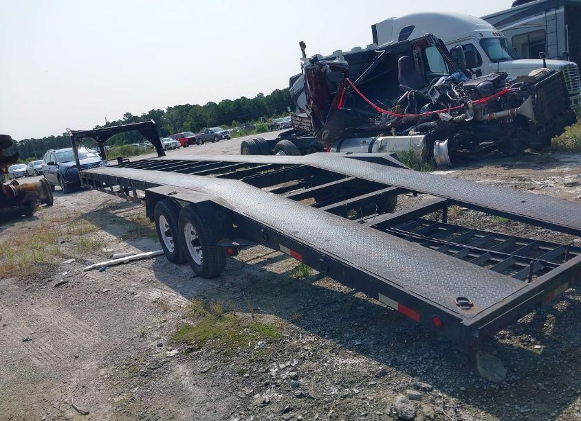 Photo 3 of 2013 Kaufman Trlr (VIN 5VGFL3523DL001825)