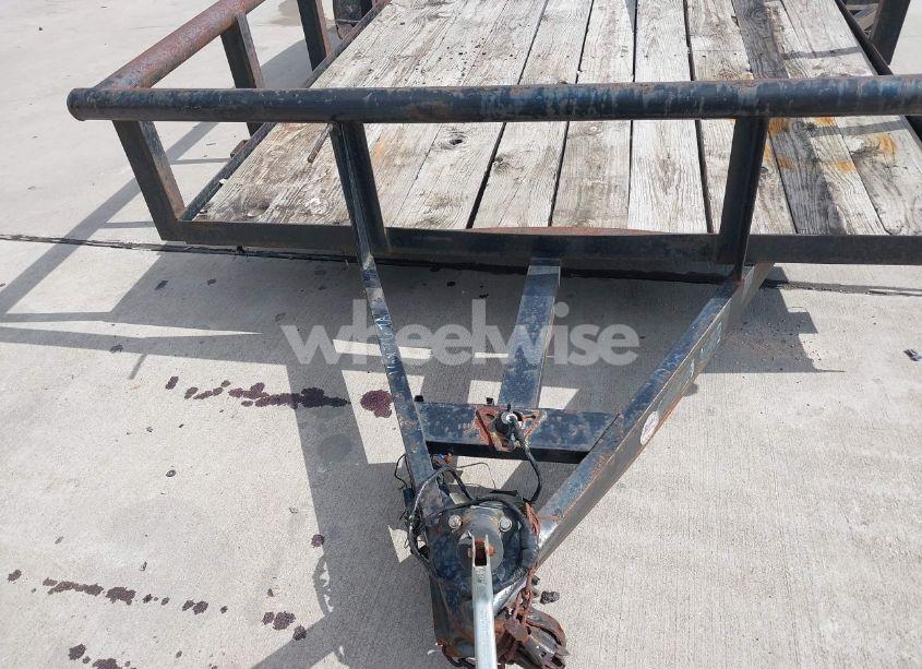 Photo 10 of 2018 Cand Ut N/A (VIN 5VNBU1628JT190829)