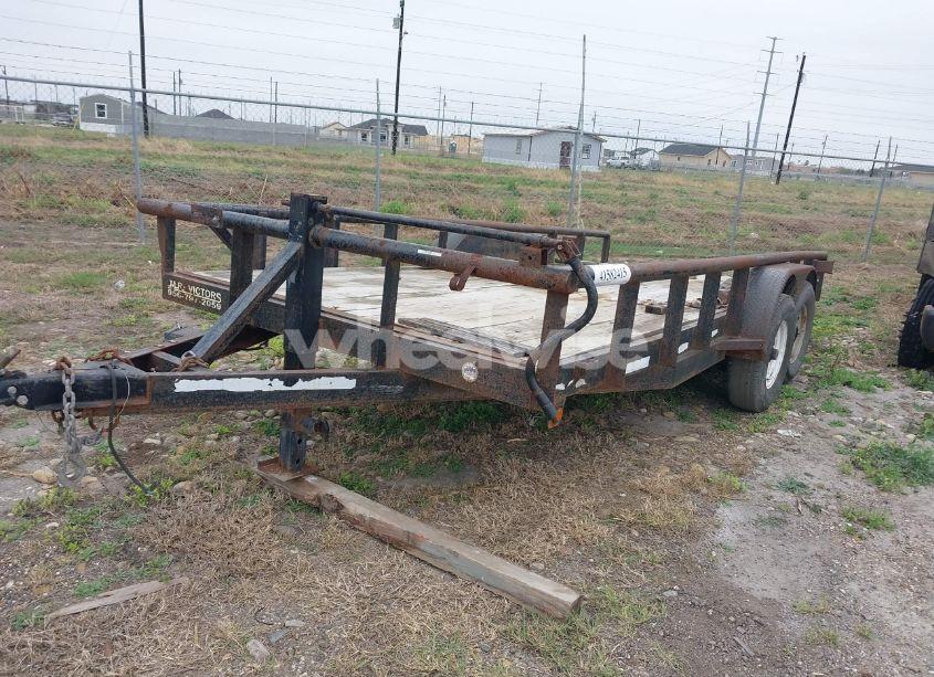 Photo 2 of 2017 C&m Tex (VIN 5VNBU1823HT180989)