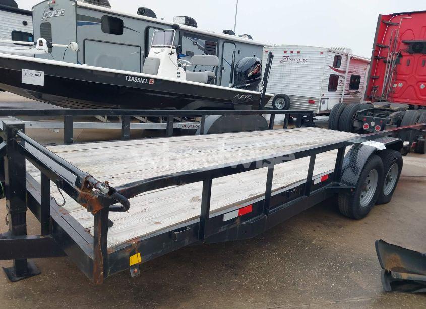 Photo 2 of 2023 C & M 83X (VIN 5VNBU1824PT247968)