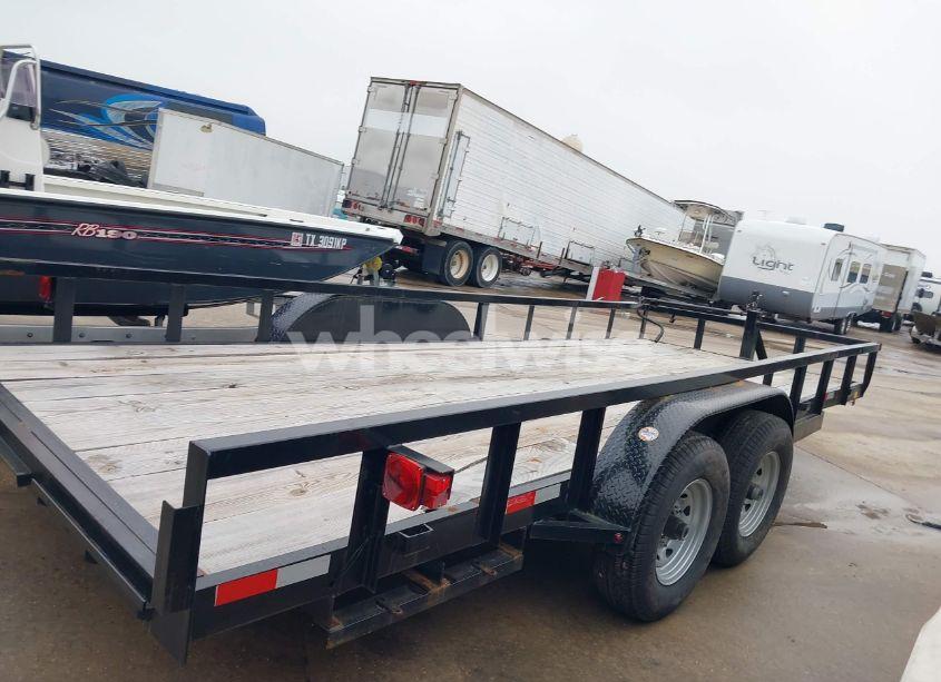 Photo 4 of 2023 C & M 83X (VIN 5VNBU1824PT247968)