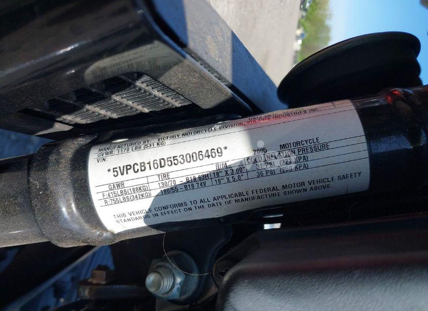 Photo 10 of 2005 Victory Motorcycles KINGPIN (VIN 5VPCB16D553006469)
