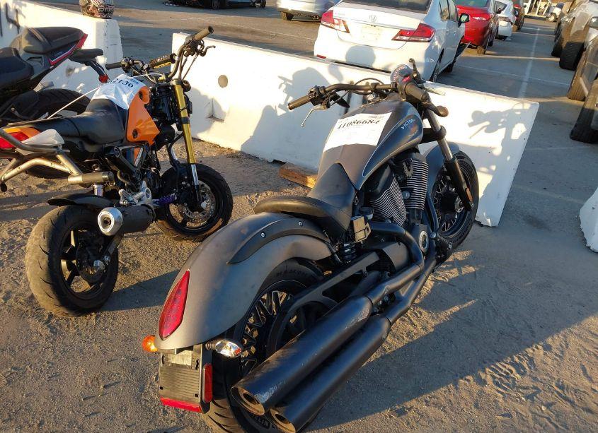 Photo 4 of 2017 Victory Motorcycles GUNNER (VIN 5VPCGBAB5H3058783)