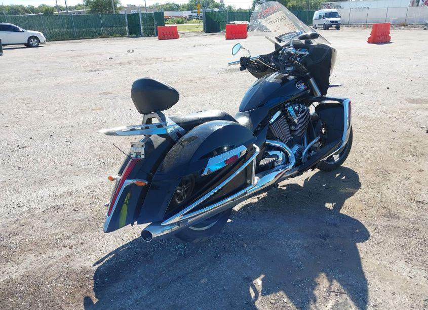 Photo 4 of 2011 Victory Motorcycles CROSS COUNTRY STANDARD (VIN 5VPDB36N4B3006158)