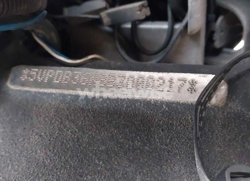 Photo 10 of 2011 Victory Motorcycles CROSS COUNTRY STANDARD (VIN 5VPDB36N8B3000217)