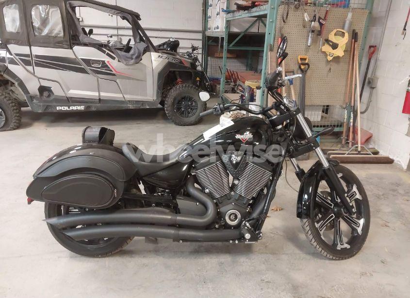 Photo 13 of 2016 Victory Motorcycles VEGAS (VIN 5VPGB36N5G3048391)