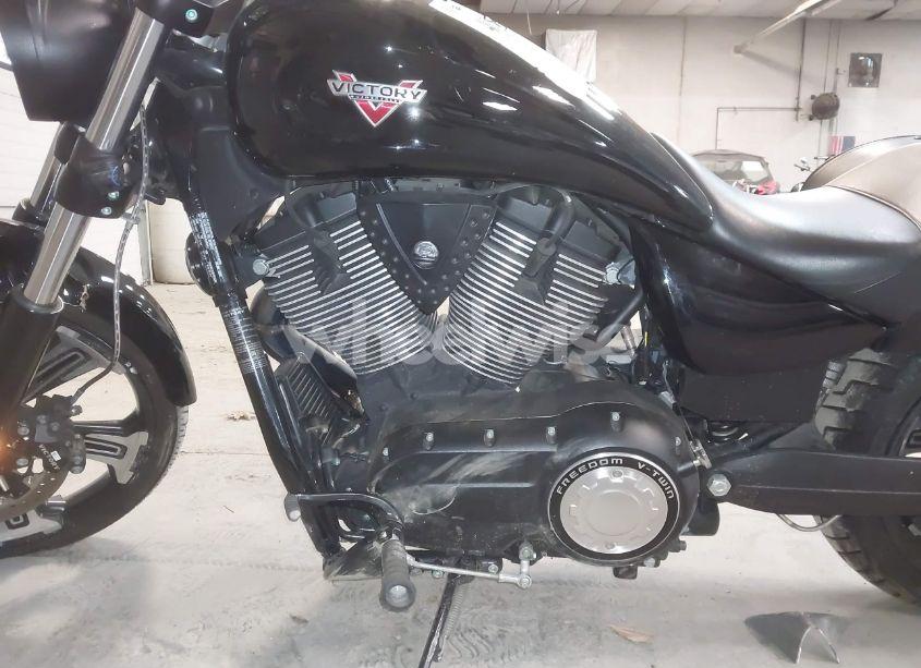 Photo 9 of 2016 Victory Motorcycles VEGAS (VIN 5VPGB36N5G3048391)