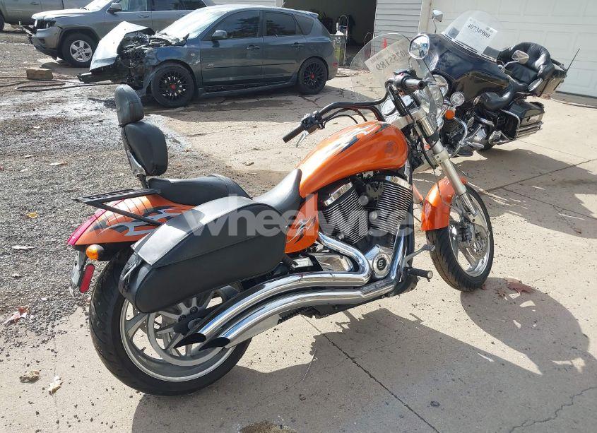 Photo 4 of 2009 Victory Motorcycles HAMMER (VIN 5VPHB36D293002676)