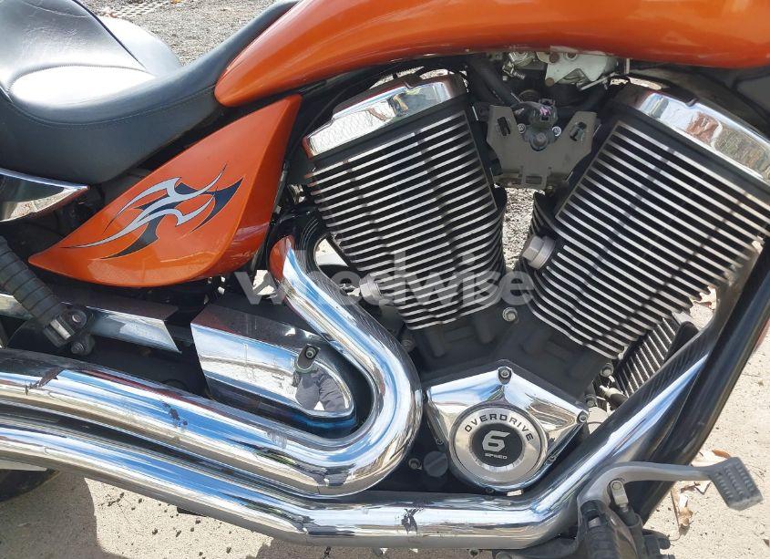 Photo 8 of 2009 Victory Motorcycles HAMMER (VIN 5VPHB36D293002676)