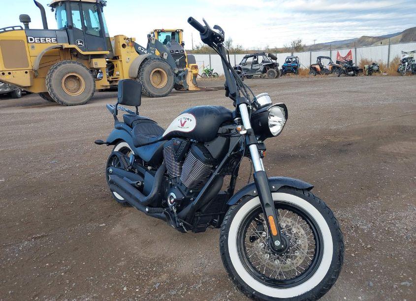 2013 Victory Motorcycles HIGH-BALL (VIN 5VPWB36N1D3015315) main photo