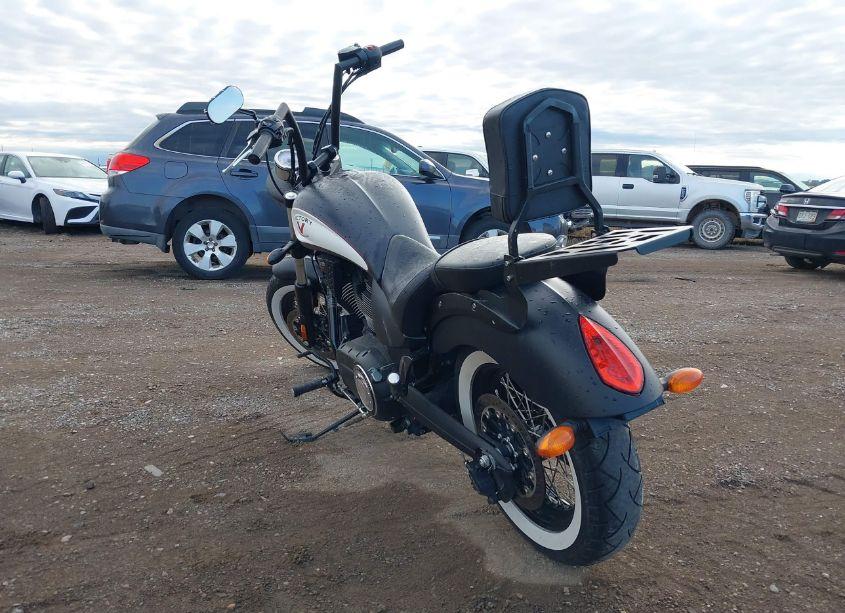 Photo 3 of 2013 Victory Motorcycles HIGH-BALL (VIN 5VPWB36N1D3015315)