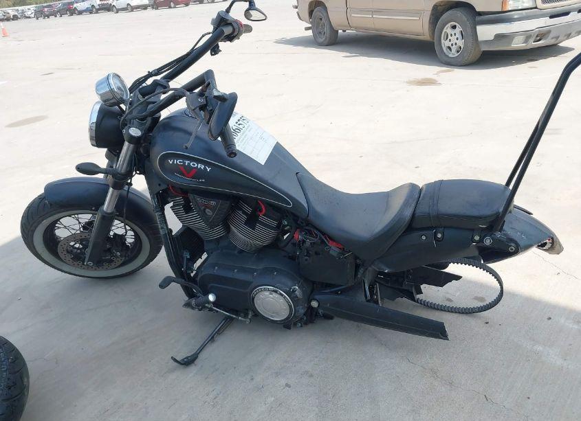 Photo 14 of 2015 Victory Motorcycles HIGH-BALL (VIN 5VPWB36N6F3044439)