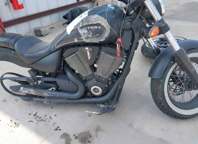 Photo 8 of 2015 Victory Motorcycles HIGH-BALL (VIN 5VPWB36N6F3044439)