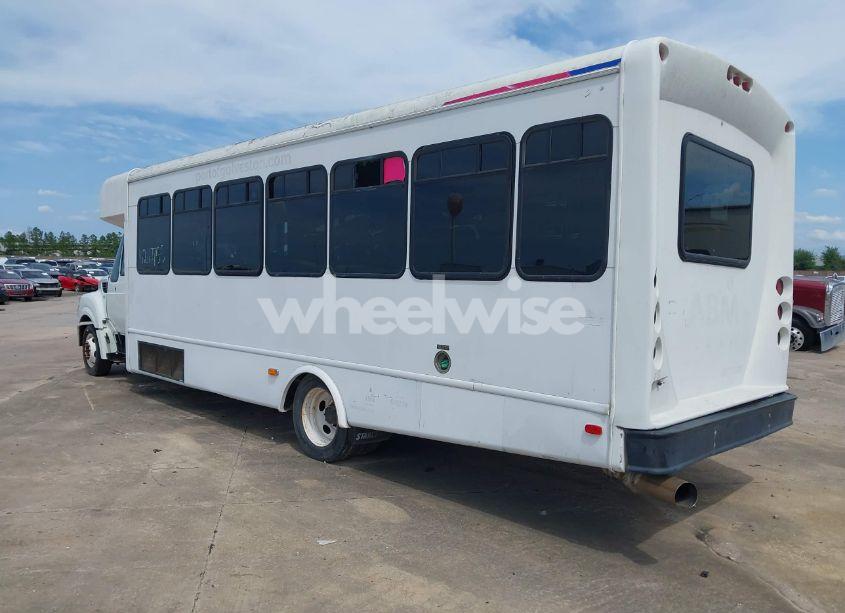 Photo 3 of 2013 Ic Corporation 3000 AC (VIN 5WEXWSKK2DH170680)