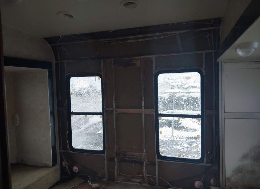 Photo 12 of 2010 Open Range RV 399BHS (VIN 5XMFE3920A5002728)