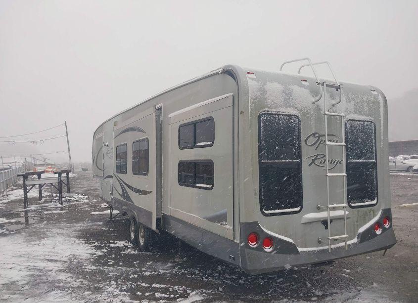 Photo 3 of 2010 Open Range RV 399BHS (VIN 5XMFE3920A5002728)