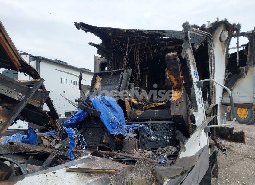 Photo 5 of 2014 Open Range 386FLR (VIN 5XMFE402XE5012188)