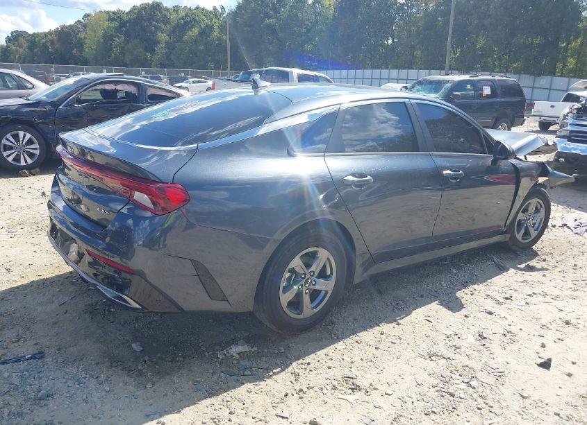 Photo 4 of 2021 Kia K5 LXS (VIN 5XXG14J20MG037069)