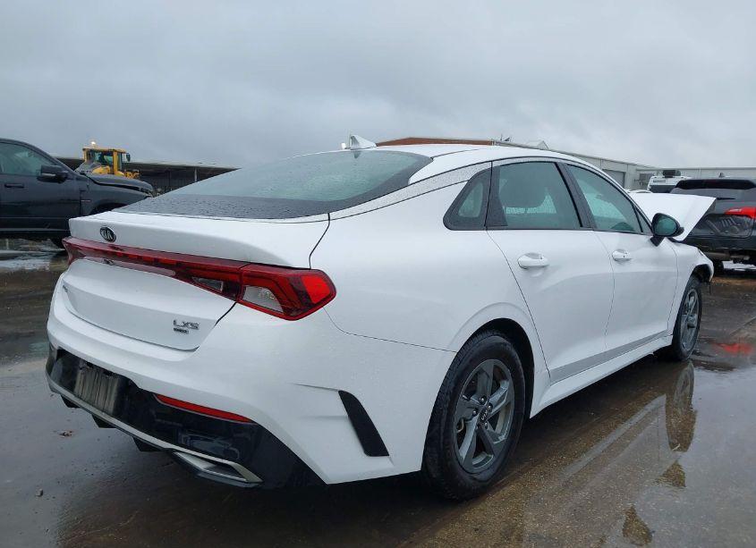 Photo 4 of 2021 Kia K5 LXS (VIN 5XXG14J20MG051618)