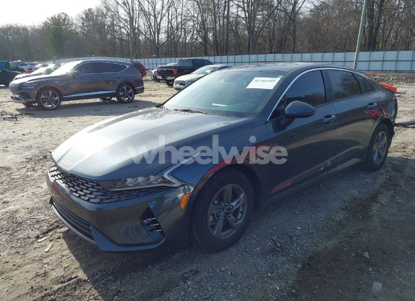 Photo 2 of 2022 Kia K5 LXS (VIN 5XXG14J20NG087035)