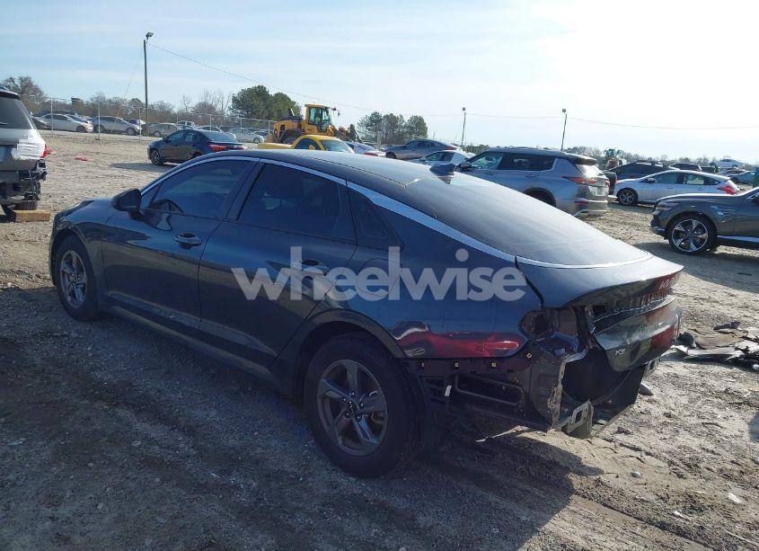 Photo 3 of 2022 Kia K5 LXS (VIN 5XXG14J20NG087035)