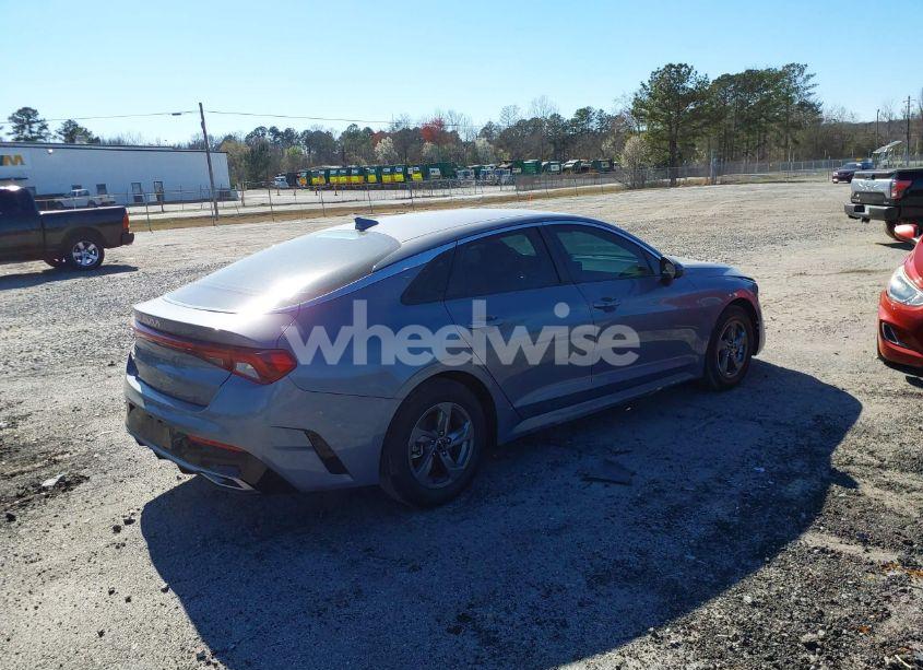Photo 4 of 2022 Kia K5 LXS (VIN 5XXG14J20NG088279)
