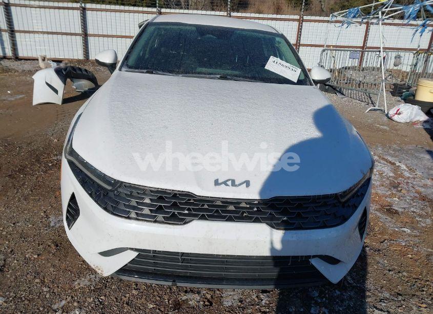 Photo 13 of 2022 Kia K5 LXS (VIN 5XXG14J20NG158220)