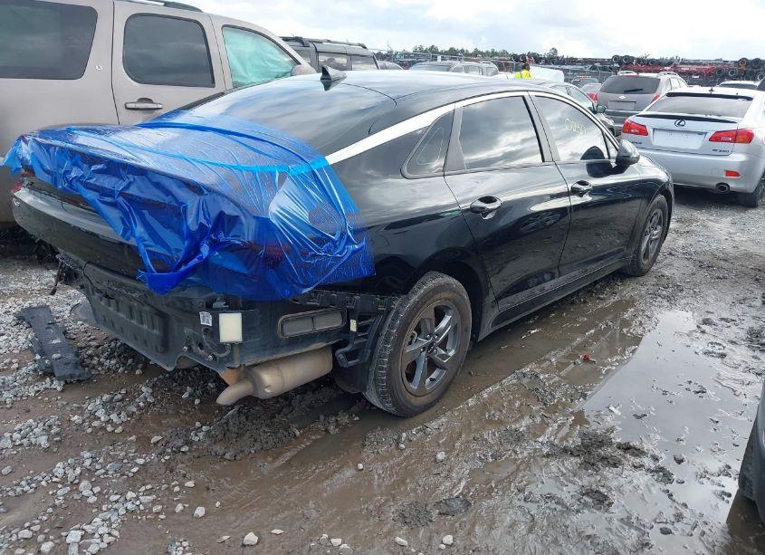 Photo 4 of 2022 Kia K5 LXS (VIN 5XXG14J20NG160260)