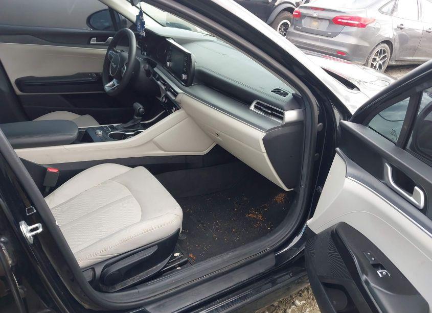 Photo 5 of 2022 Kia K5 LXS (VIN 5XXG14J20NG160260)