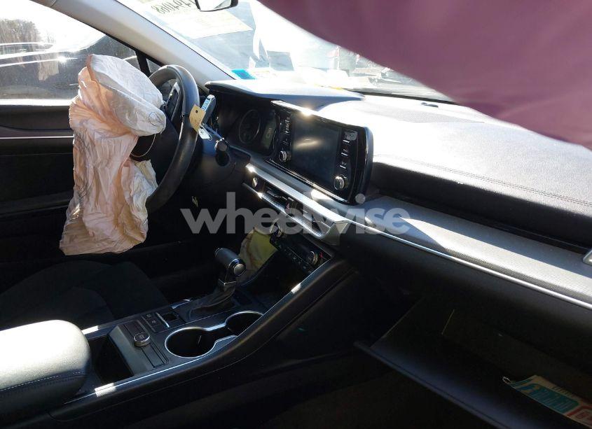 Photo 5 of 2021 Kia K5 LXS (VIN 5XXG14J21MG001388)