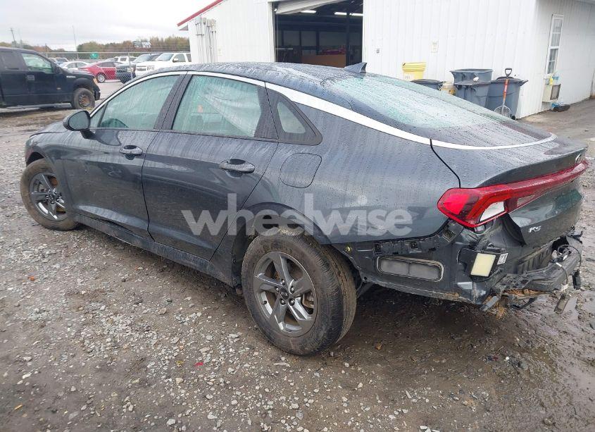 Photo 3 of 2021 Kia K5 LXS (VIN 5XXG14J21MG054883)