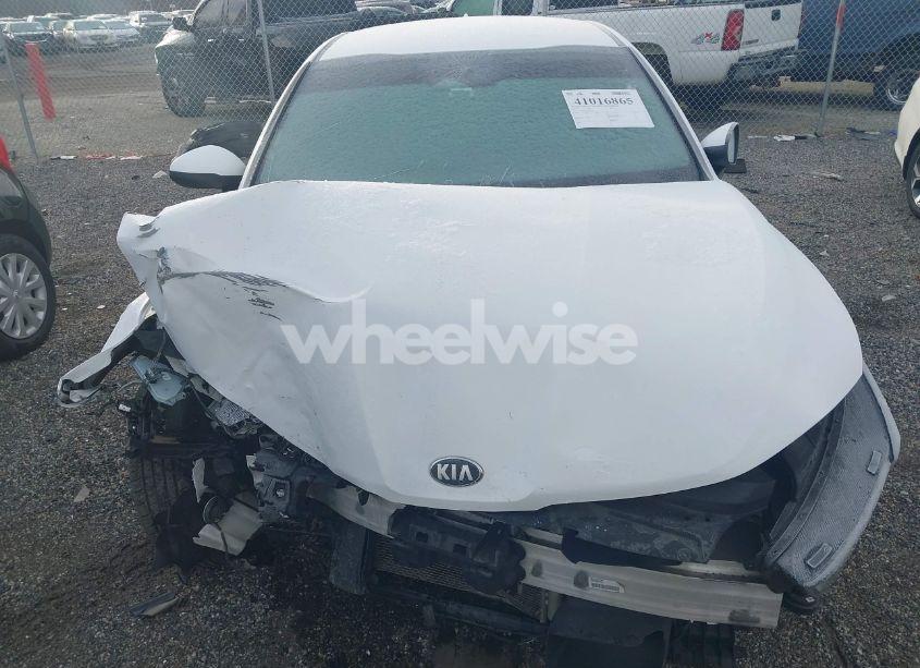 Photo 12 of 2021 Kia K5 LXS (VIN 5XXG14J21MG055497)