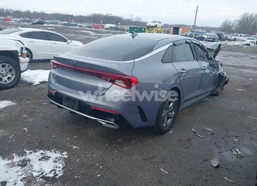 Photo 4 of 2021 Kia K5 LXS (VIN 5XXG14J21MG055970)