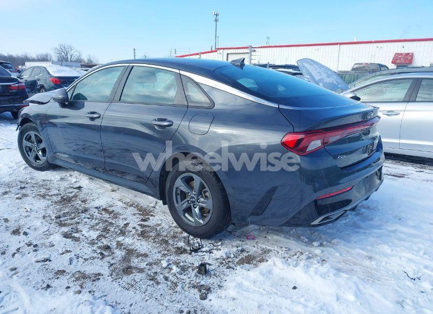 Photo 3 of 2021 Kia K5 LXS (VIN 5XXG14J21MG055984)