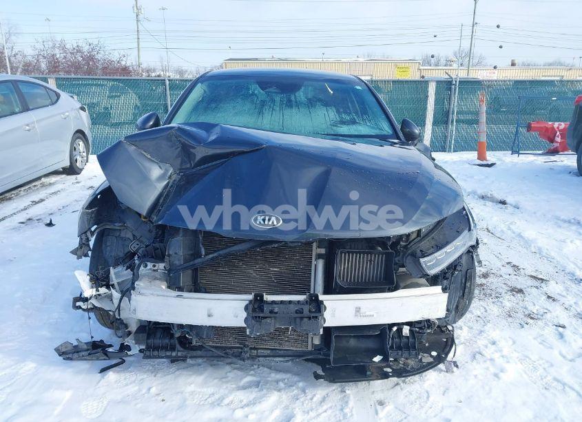 Photo 6 of 2021 Kia K5 LXS (VIN 5XXG14J21MG055984)