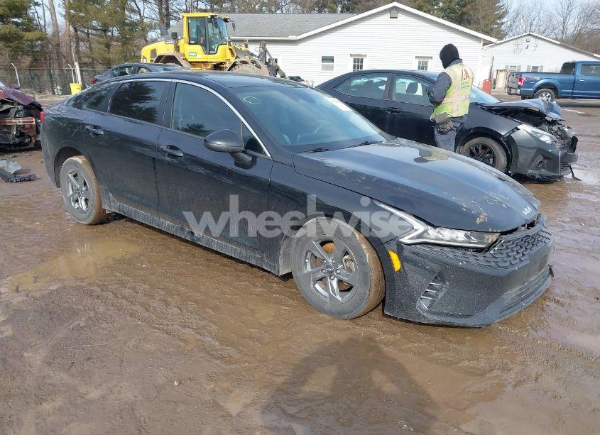2022 Kia K5 LXS (VIN 5XXG14J21NG083379) main photo