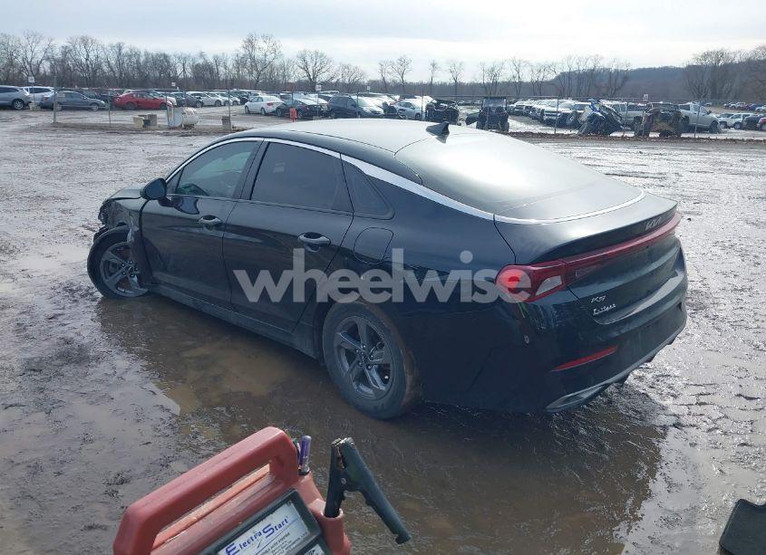 Photo 3 of 2022 Kia K5 LXS (VIN 5XXG14J21NG083379)