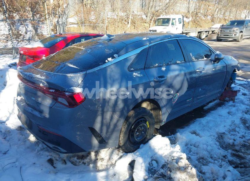 Photo 4 of 2022 Kia K5 LXS (VIN 5XXG14J21NG086590)