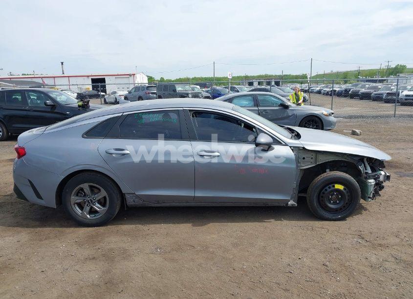 Photo 14 of 2022 Kia K5 LXS (VIN 5XXG14J21NG122942)