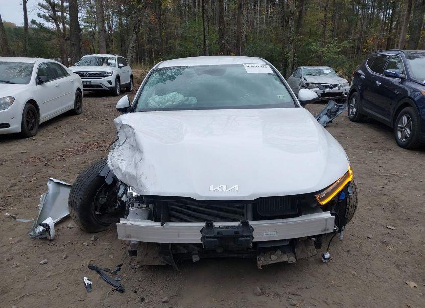 Photo 13 of 2023 Kia K5 LXS (VIN 5XXG14J21PG192542)