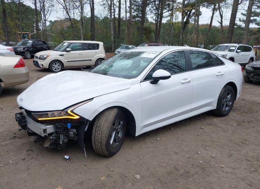 Photo 2 of 2023 Kia K5 LXS (VIN 5XXG14J21PG192542)