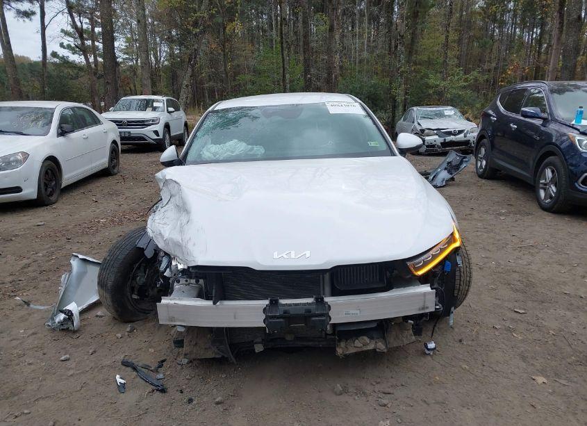 Photo 6 of 2023 Kia K5 LXS (VIN 5XXG14J21PG192542)