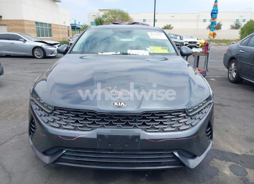 Photo 12 of 2021 Kia K5 LXS (VIN 5XXG14J22MG006695)